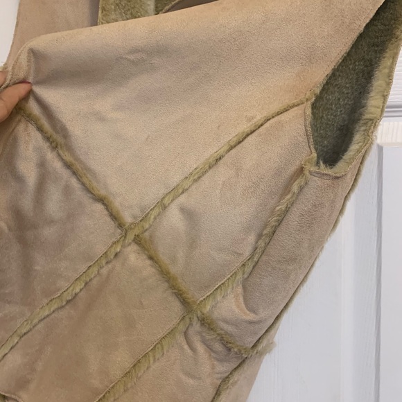 Barrage Authentic Faux Fur Shearling Vest Tan Beige Size Large - Picture 8 of 15